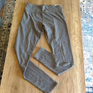 Aerie Chill play move leggings. Size medium, brand new!